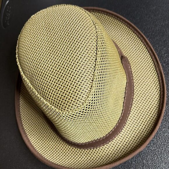 Joker Breathable Mesh Fedora Hat Fishing Beach Resort Walnut NWT RARE Medium​